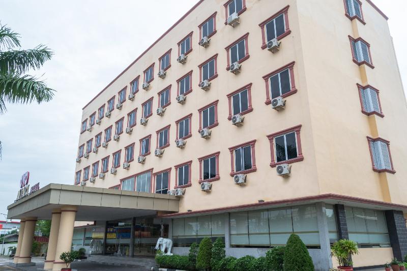 Aviari Hotel Batam Luaran gambar