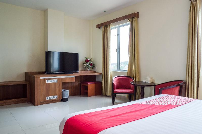 Aviari Hotel Batam Luaran gambar